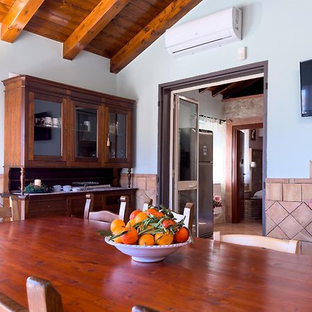 Villa Del Gelso Chalet Nel Parco Delletna Mascali Zewnętrze zdjęcie